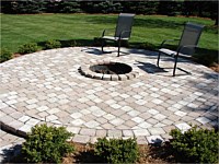 Multiple types of pavers in one patio