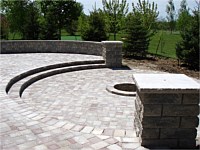 Multiple types of pavers in one patio